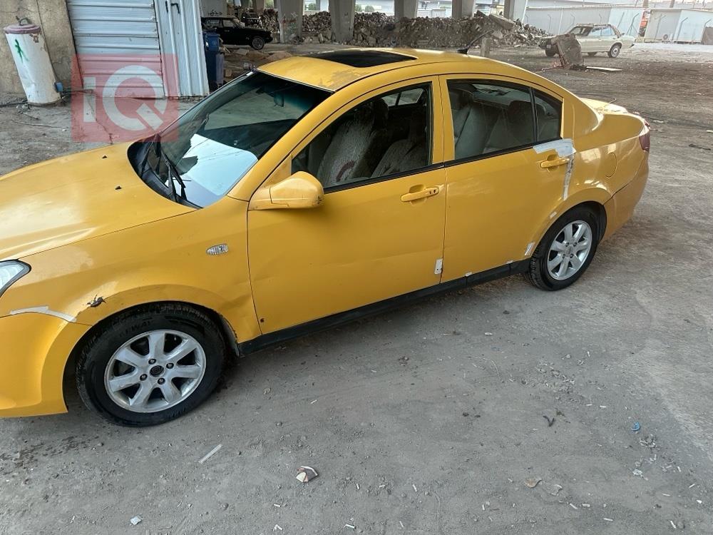Chery E5